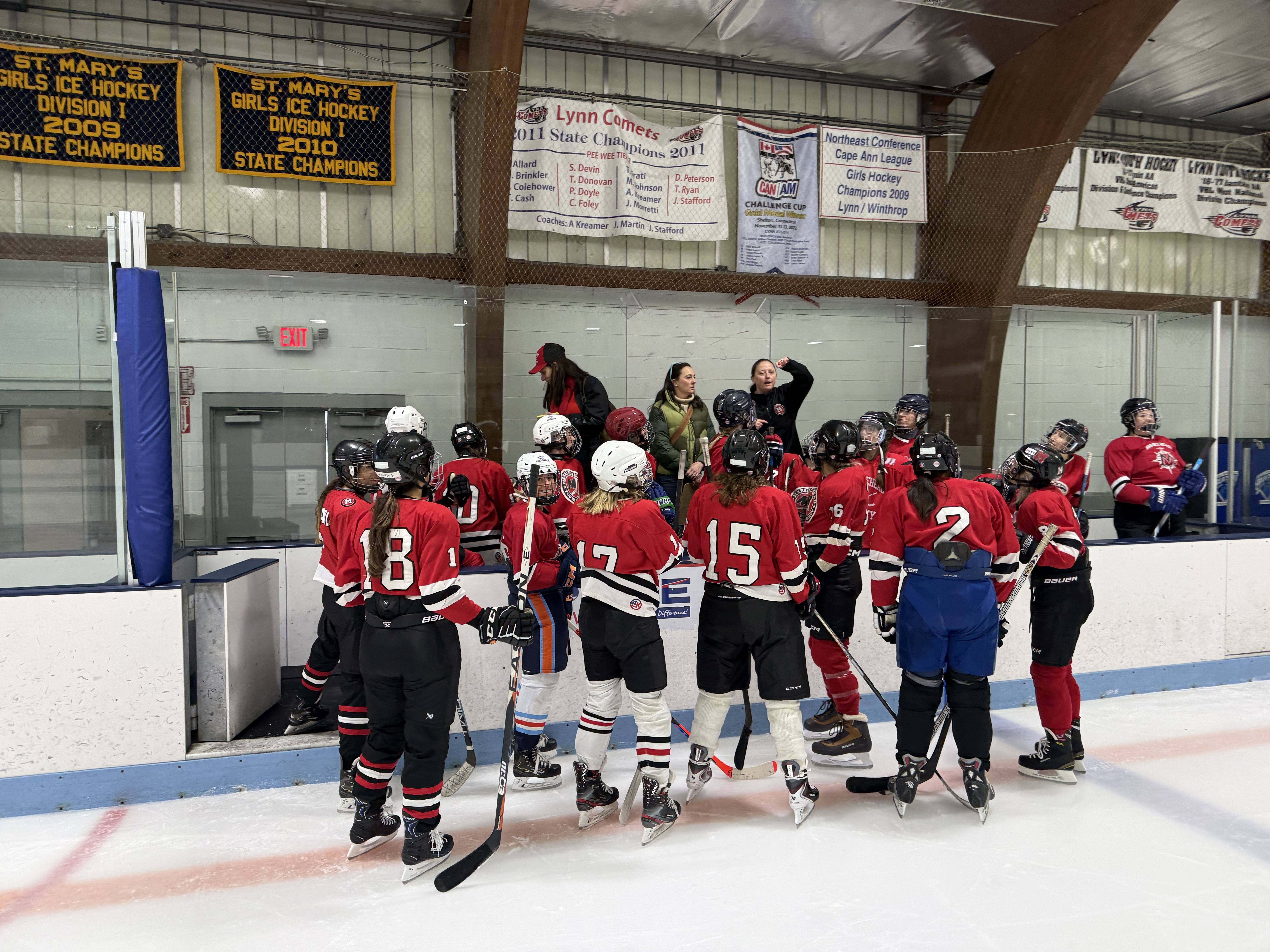 Marblehead hockey moms take to the ice - Marblehead Current