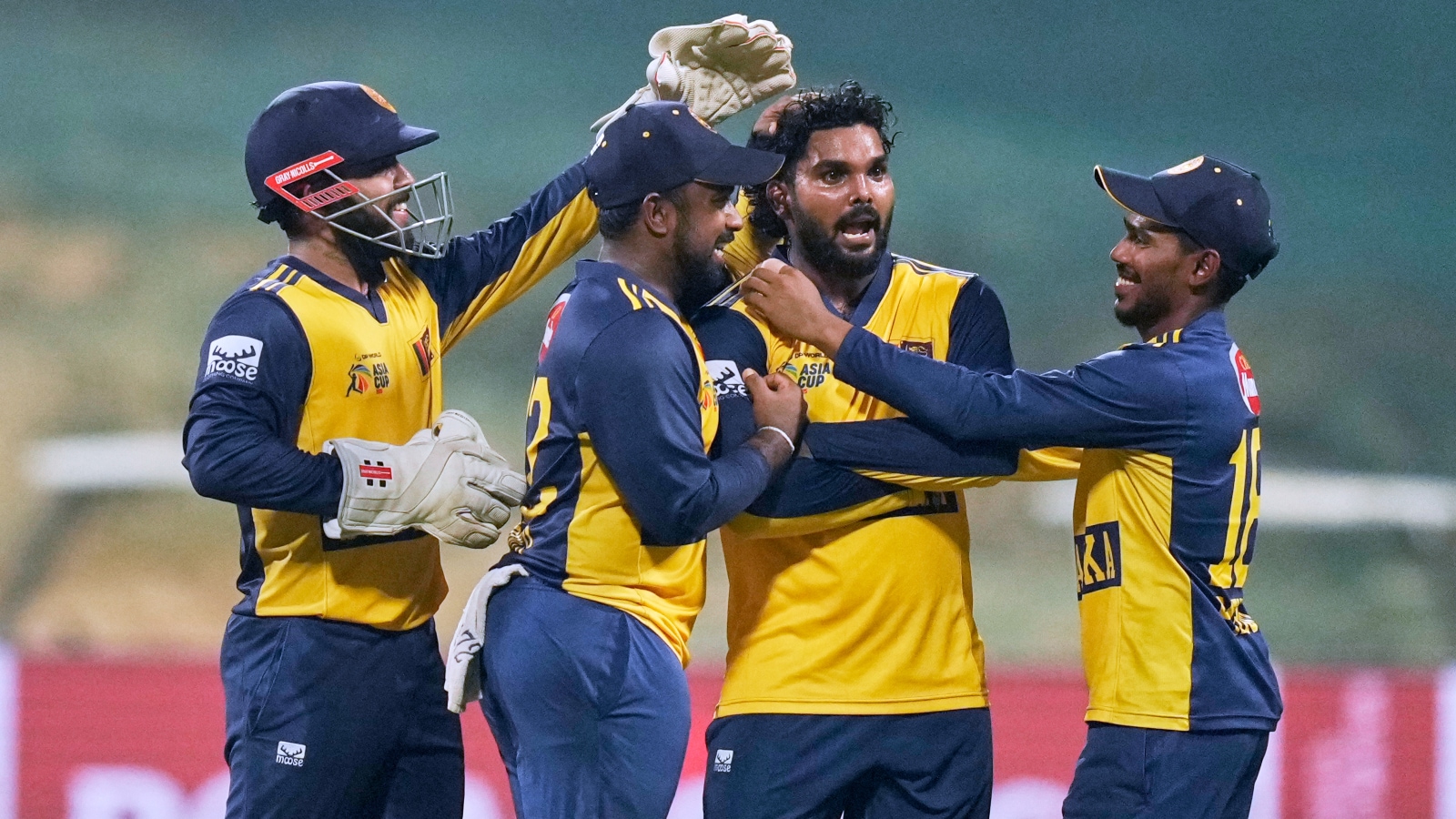 LSG's Rs 2 Crore Overseas Star Yet To Start Bowling, Unlikely To Play 'Anytime Soon'